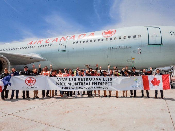 Air Canada reprend (...)