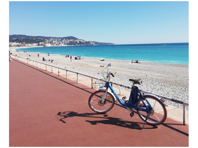 Nice : tram, bus, vélos