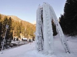 Saint Martin Vésubie : la cascade de glace du Boréon inaugurée