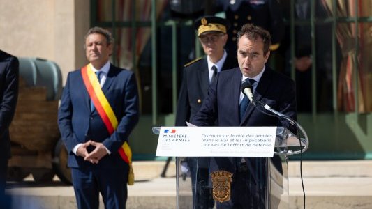 Sébastien Lecornu : « La vocation de la France est d'être une puissance mondiale »