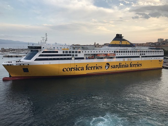 Corsica Ferries renforce