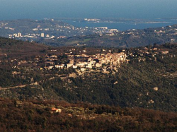 SAINT CÉZAIRE SUR SIAGNE : 83 100 € pour un ouvrage de soutènement