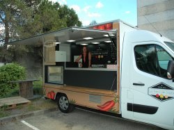 Sophie Pain, au four et au volant de son food truck événementiel