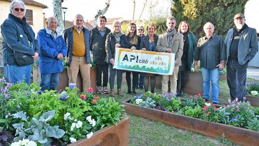  La Ville de La Garde décroche le label APIcité 3 abeilles !