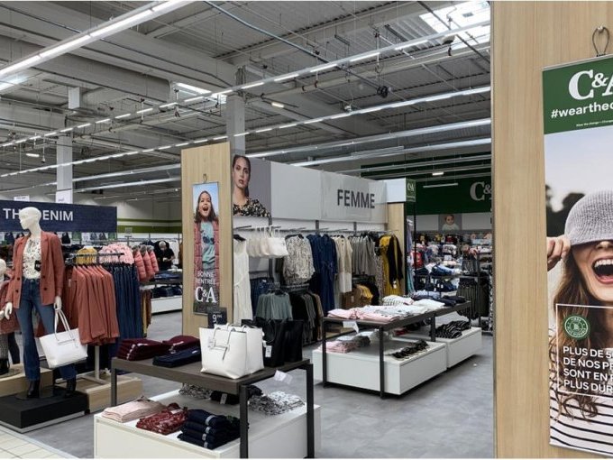 A Hyères, un shop-in-shop