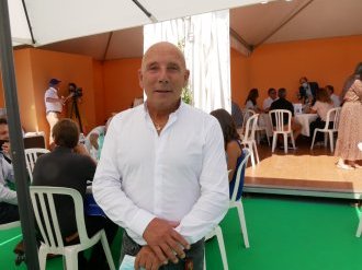 Les chefs d'entreprise heureux de partager leurs idées de relance lors du déjeuner Club Business Cagnes