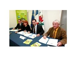 Maison de l'Environnement : signature des conventions pour l'éducation des enfants à l'environnement et au développement durable et la sensibilisation aux économies d'énergie