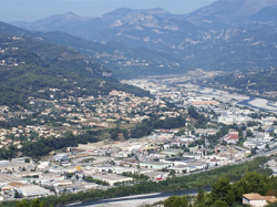 La Métropole et la CAIPDV signent une convention pour aider au développement de la plus importante zone industrielle des Alpes-Maritimes