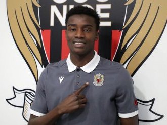 Un jeune barcelonais signe à l'OGC Nice