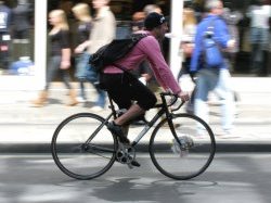 Coursier.fr aide les livreurs Take Eat Easy à remonter la pente