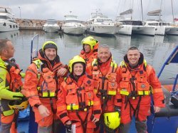 A Hyères, 14 Sauveteurs en Mer en formation 