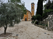 Eze : Réfection de l'intérieur de l'église