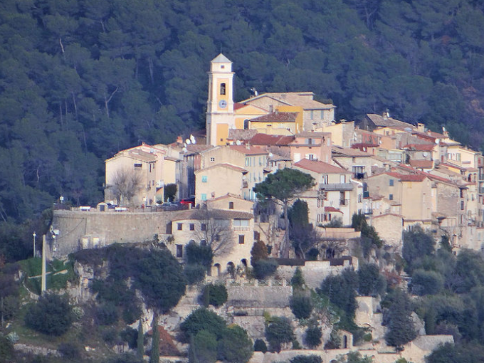 LA ROQUETTE SUR VAR (...)