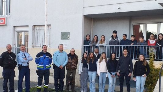 A Fréjus, des collégiens en immersion au sein de la gendarmerie