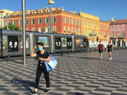 Le préfet impose le masque à l'extérieur. Et pas seulement à Nice