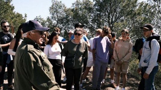 Dans le Var, des collégiens de Tarbes sur les routes du Débarquement de Provence