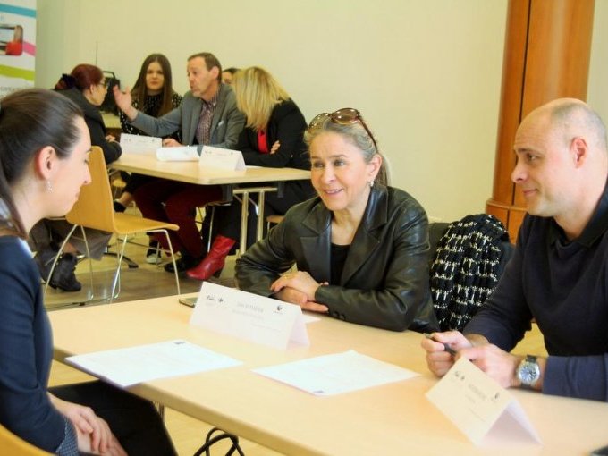 Le Sénat veut encourager