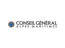 Le Conseil général des Alpes-Maritimes renforce la proximité entre les services administratifs et les Azuréens