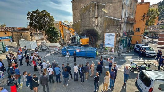 Nouvelle étape pour le projet de la ZAC Martelly à Grasse : l'îlot Kalin est en cours de démolition