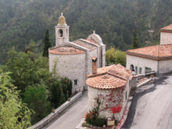 CASTILLON : 104 180 € pour la rénovation du bar-restaurant Place Lucien Rousset