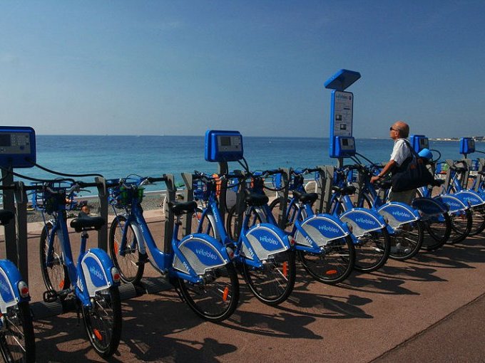 Vélobleu franchit un (...)