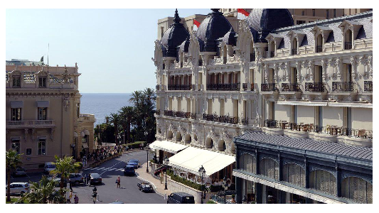 Une vente événement / L'Hôtel de Paris de Monte Carlo : 4 000 lots vendus aux enchères en 6 jours