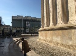 Nîmes : « Carrément » contemporaine !