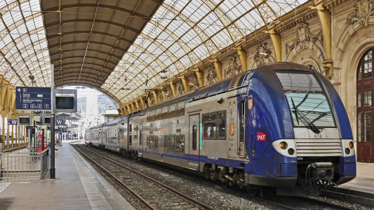 Les gares SNCF en « impasse financière » selon la Cour des comptes