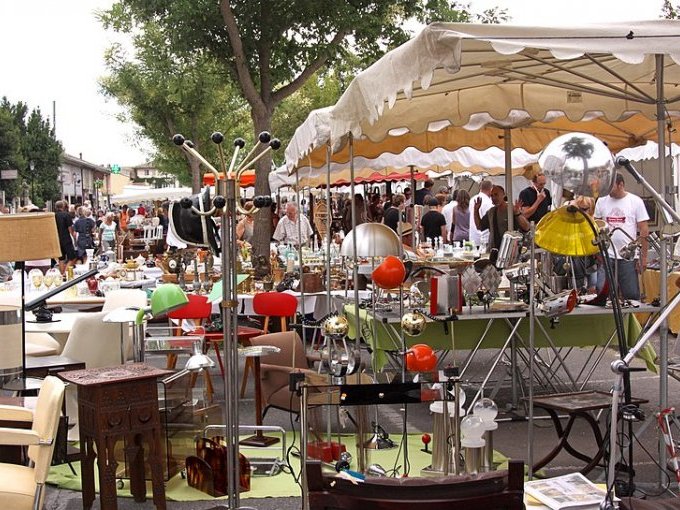 Brocantes, déballages (...)