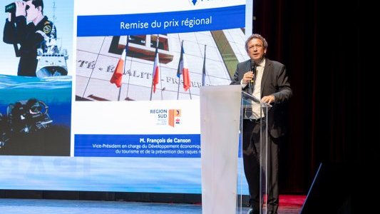 i-Naval 2024 - Le Prix régional d'innovation à la société IADYS