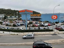 Boulanger pérennise les drive en France