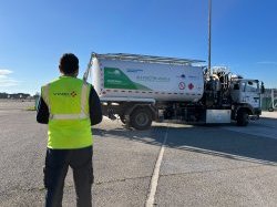 Hyères, 1er aéroport français à atteindre le zéro émission nette