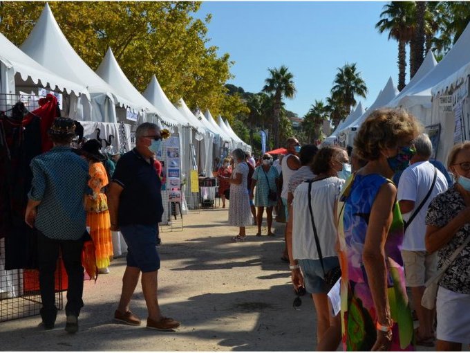 Au Lavandou, les associat