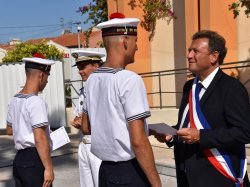 24 jeunes matelots reçoivent leurs diplômes de pont d'envol