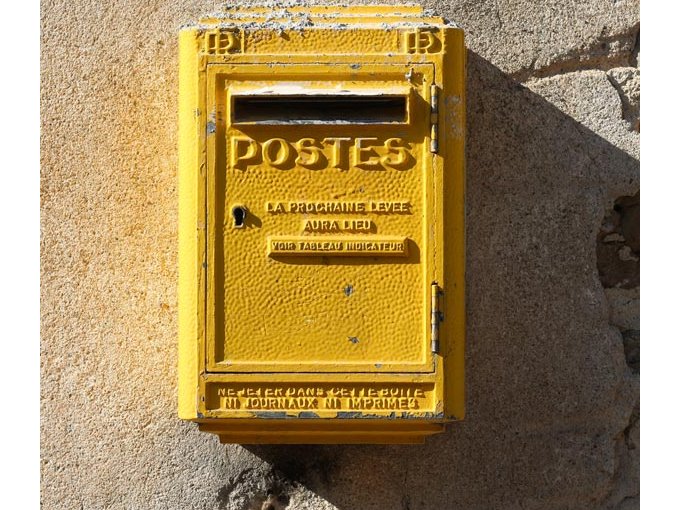 La Poste : les 106 (...)