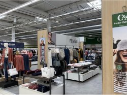 A Hyères, un shop-in-shop textile au cœur d'un hypermarché