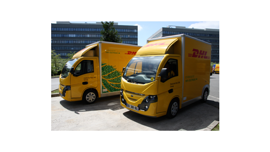 DHL EXPRESS renforce sa flotte de véhicules verts