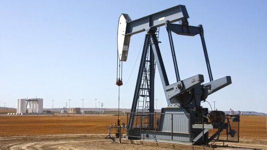 Pétrole : 2017, l'année de la fin des prix bas ? Rien n'est moins sûr