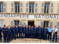 Les volontaires du SNU au Musée de la Gendarmerie et du Cinéma