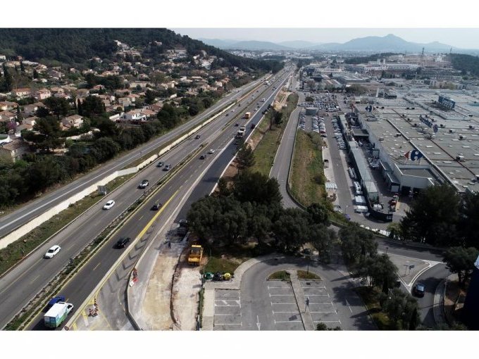 A Toulon, l'élargissement