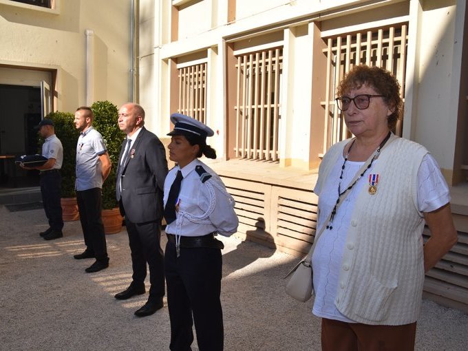 A Toulon, une gardienne