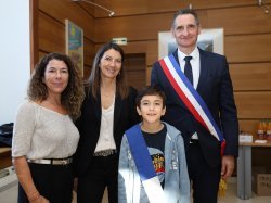 Les enfants du Pradet à l'école de la citoyenneté