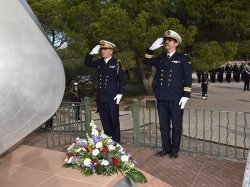 A Hyères, l'Aéronautique navale se souvient des marins du ciel disparus